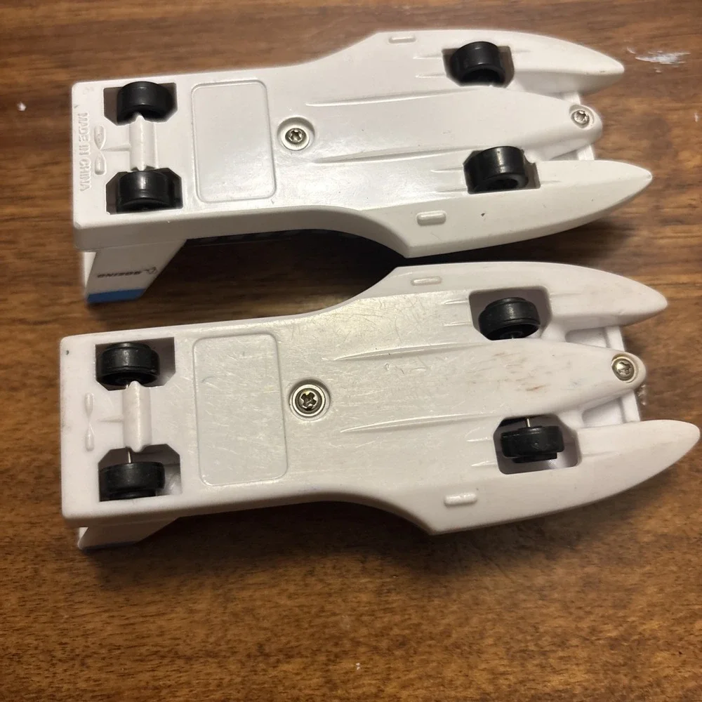 SEAFAIR BOEING 1/48 diecast Hydroplane Race Boat‎ Lot Of 2 - 68 & 71